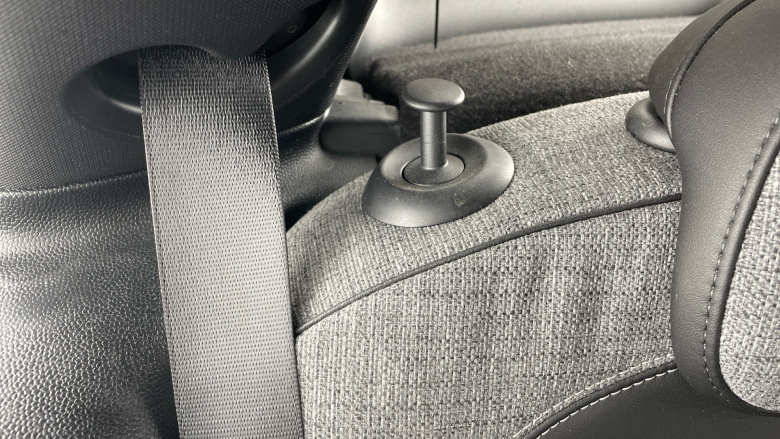 MINI Hatchback 135kW Cooper S Level 2 33kWh 3dr Auto Electric Hatchback